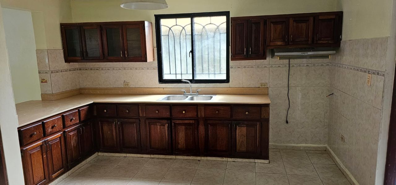 casas - Casa en venta Jacobo majluta Marañón 2  8