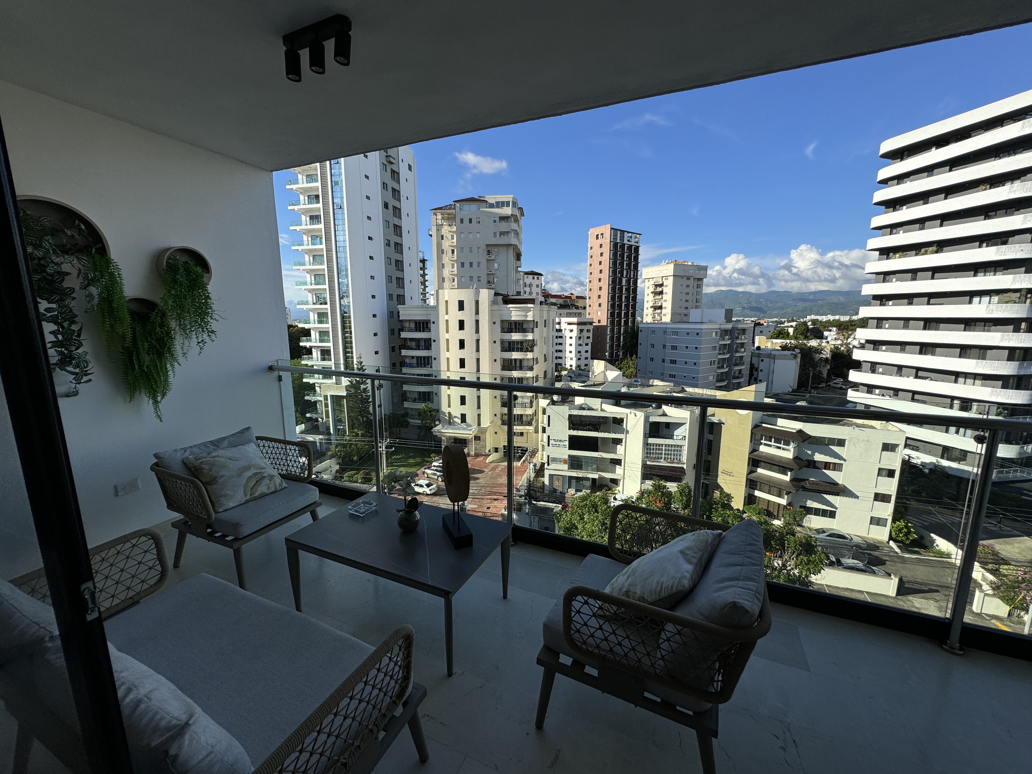 apartamentos - Oportunidad octavo piso amueblado en la trinitaria 1