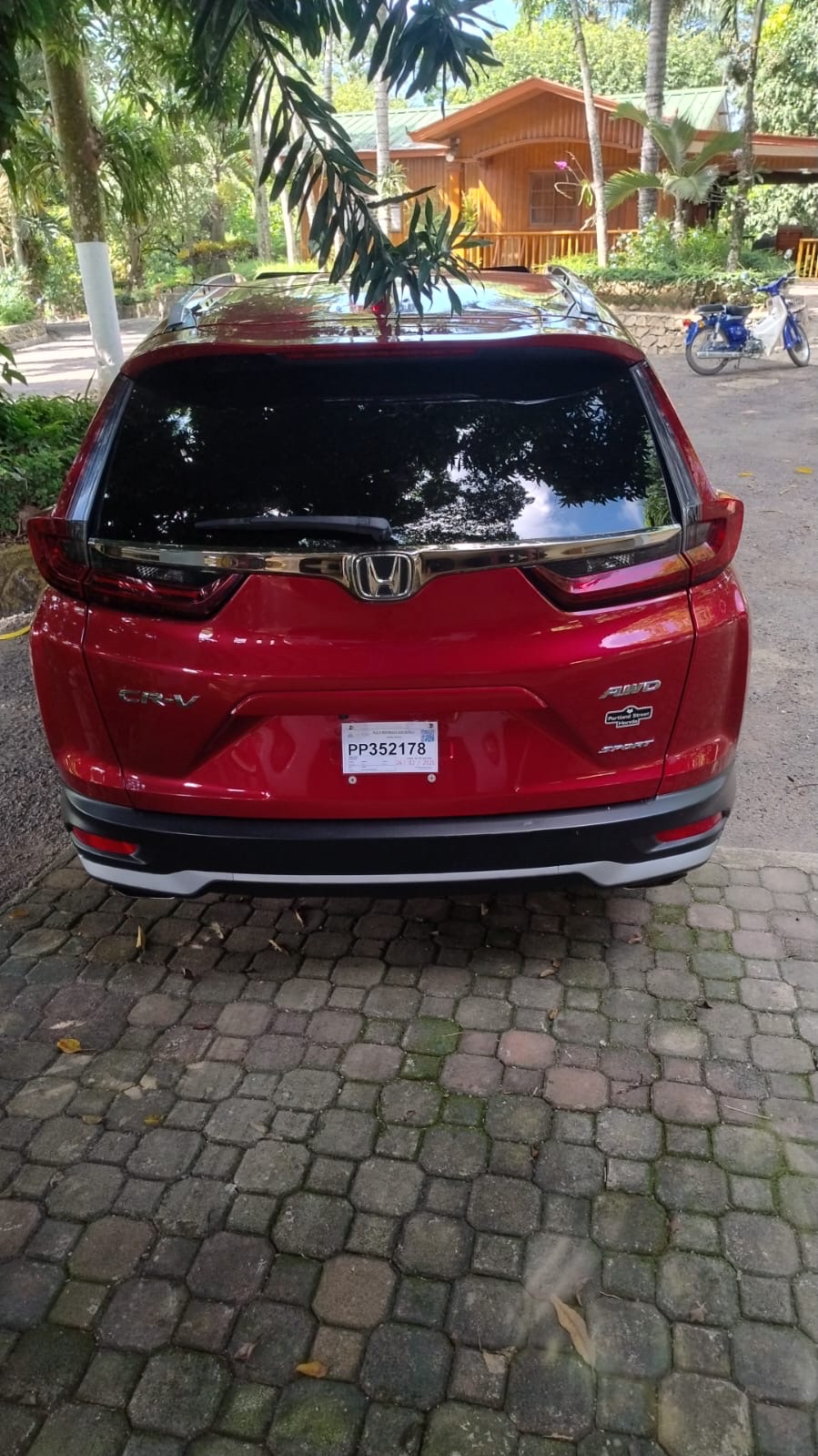 jeepetas y camionetas - se vende Honda crv  4