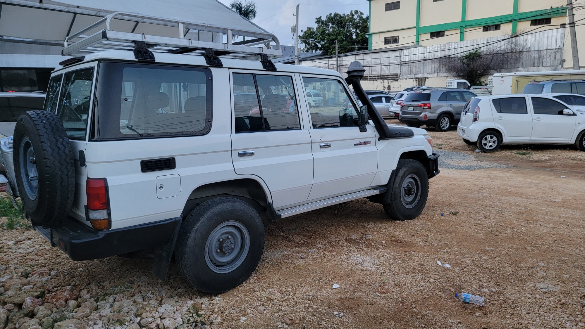 jeepetas y camionetas - TOYOTA LAND CRUISER 2014 7