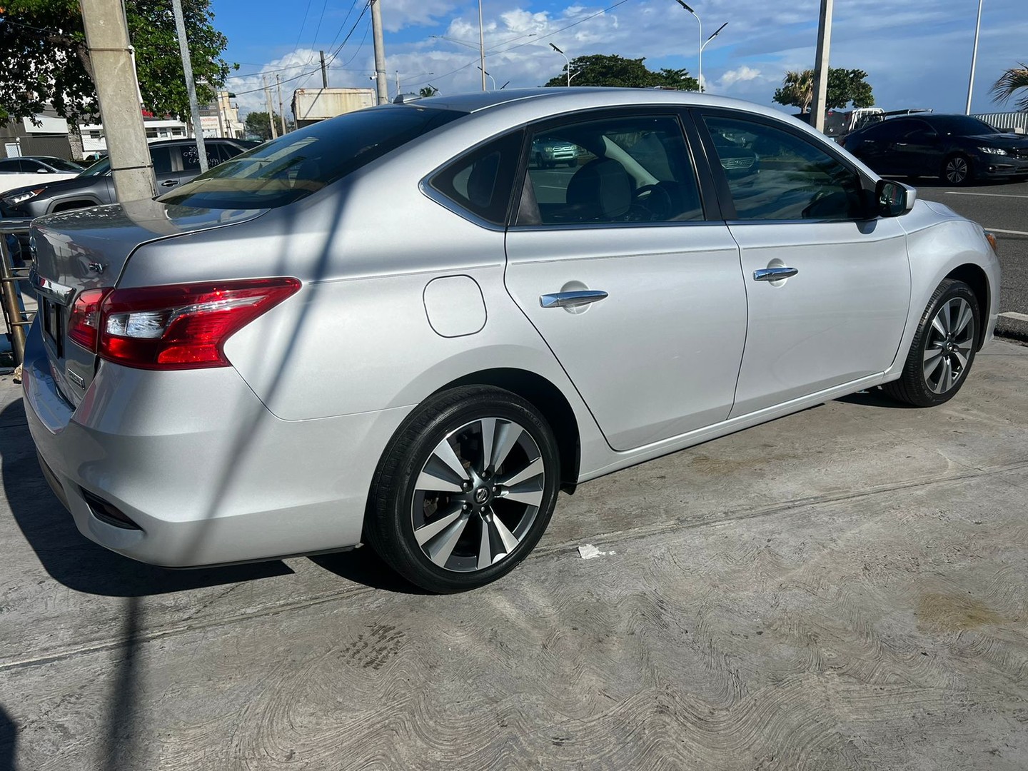 carros - Nissan Sentra Especial Edition 2019 9