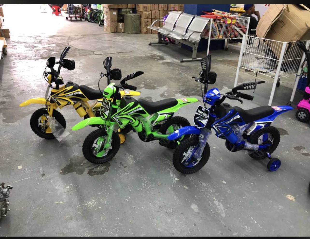 juguetes - bicicleta tipo motocross con sonido para niños de 2-4 años taza ancha Nuevas  1