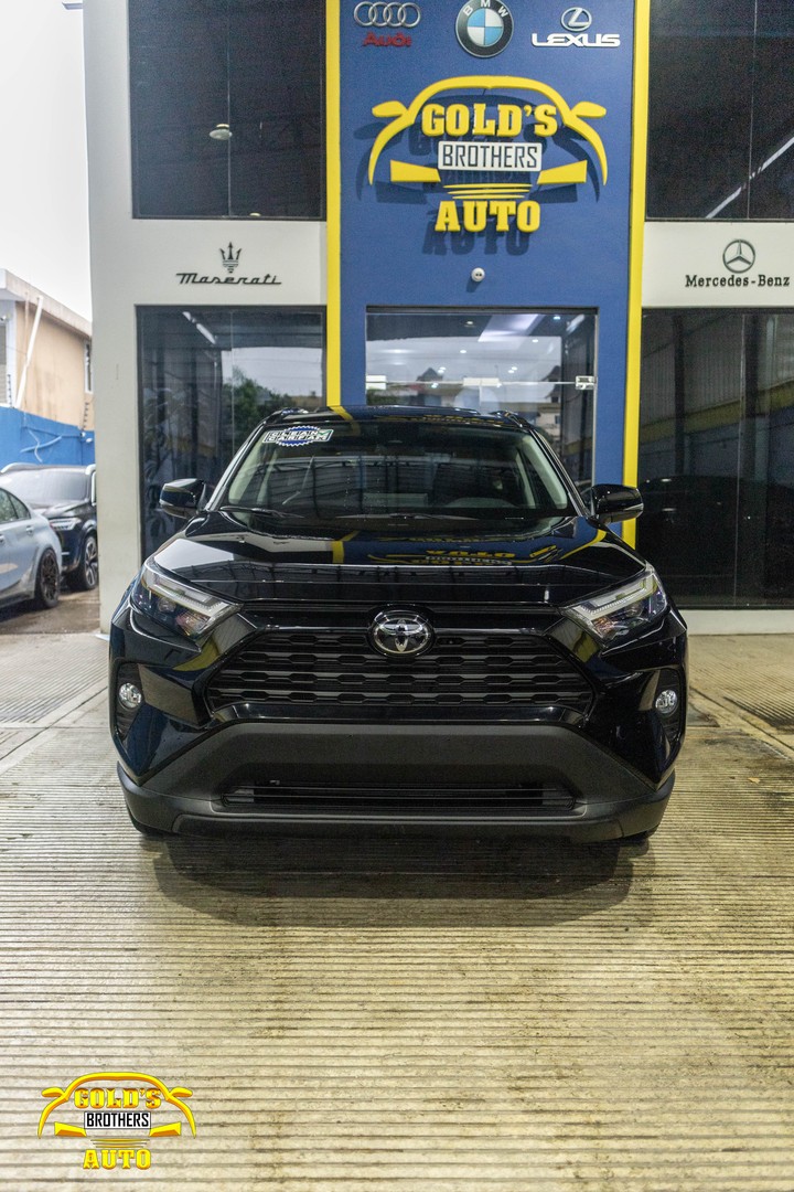 jeepetas y camionetas - Toyota Rav4 XLE 2024 Recien Importada Clean Carfax 1