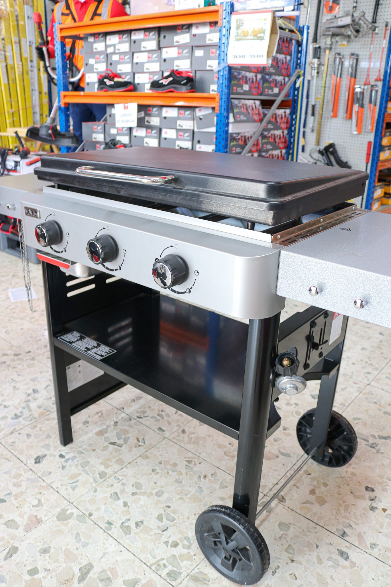 equipos profesionales - Plancha de gas 28" Weber 5