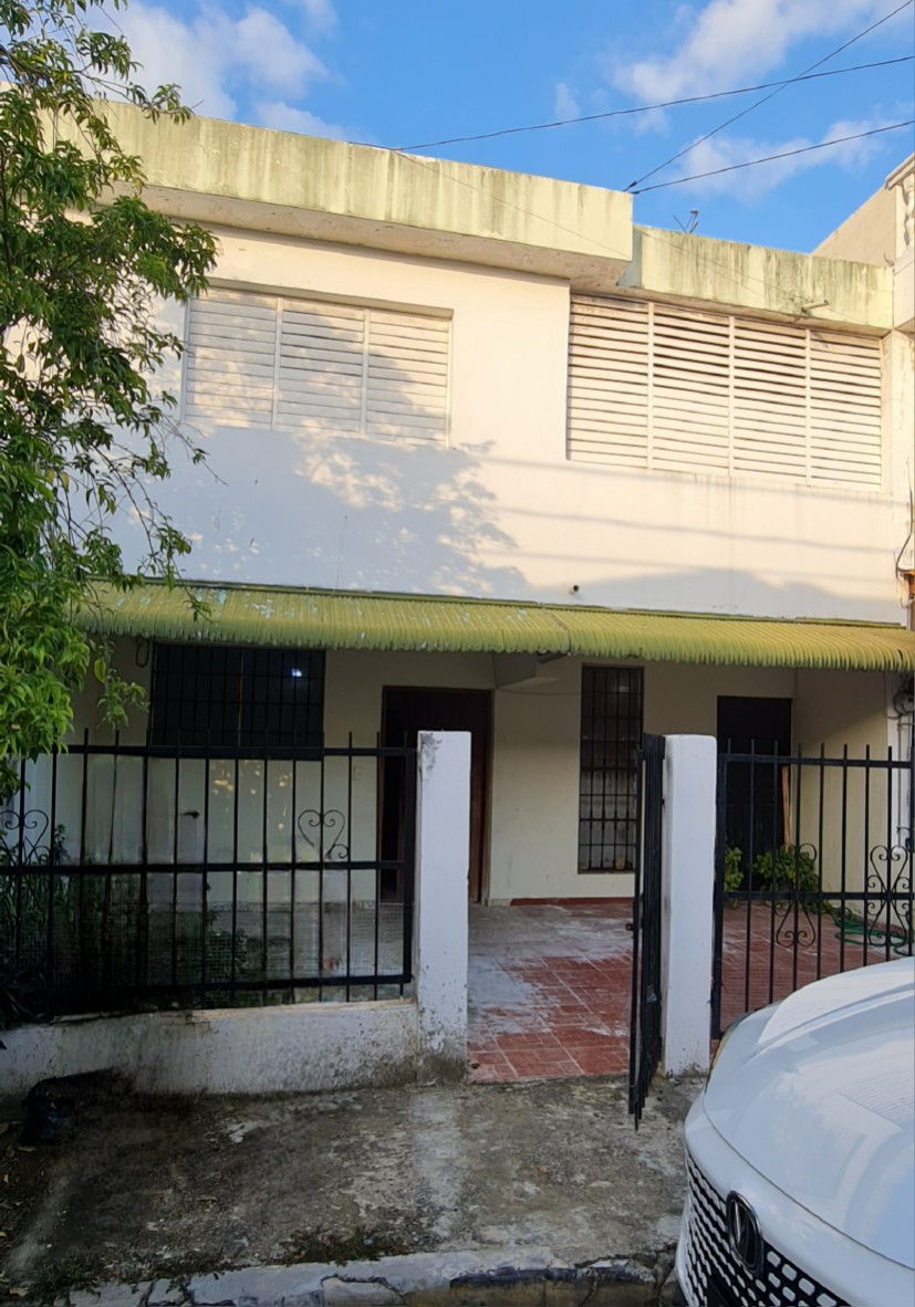 casas - Casa en venta de 2 niveles en el km7 de la Independencia, zona residencial 