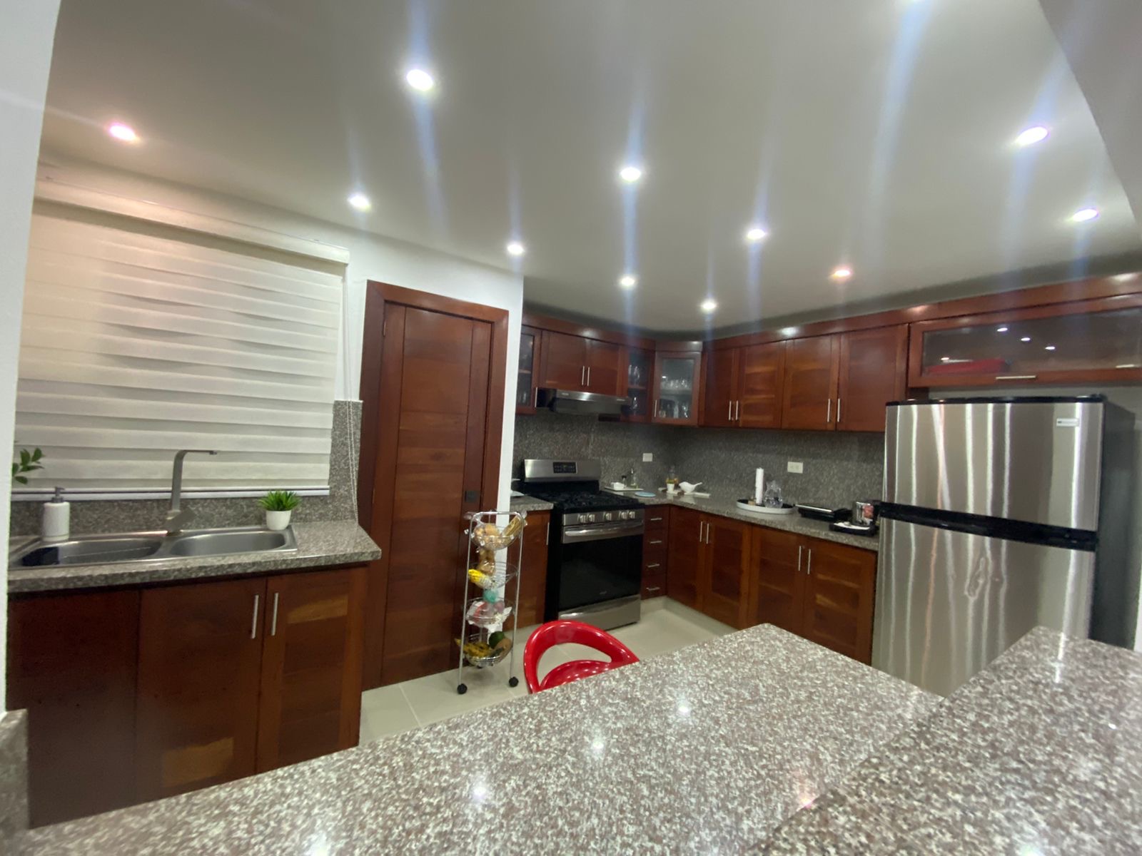 apartamentos - Vendo Apto 3 hab Moderno asc US$230K con estudio 9