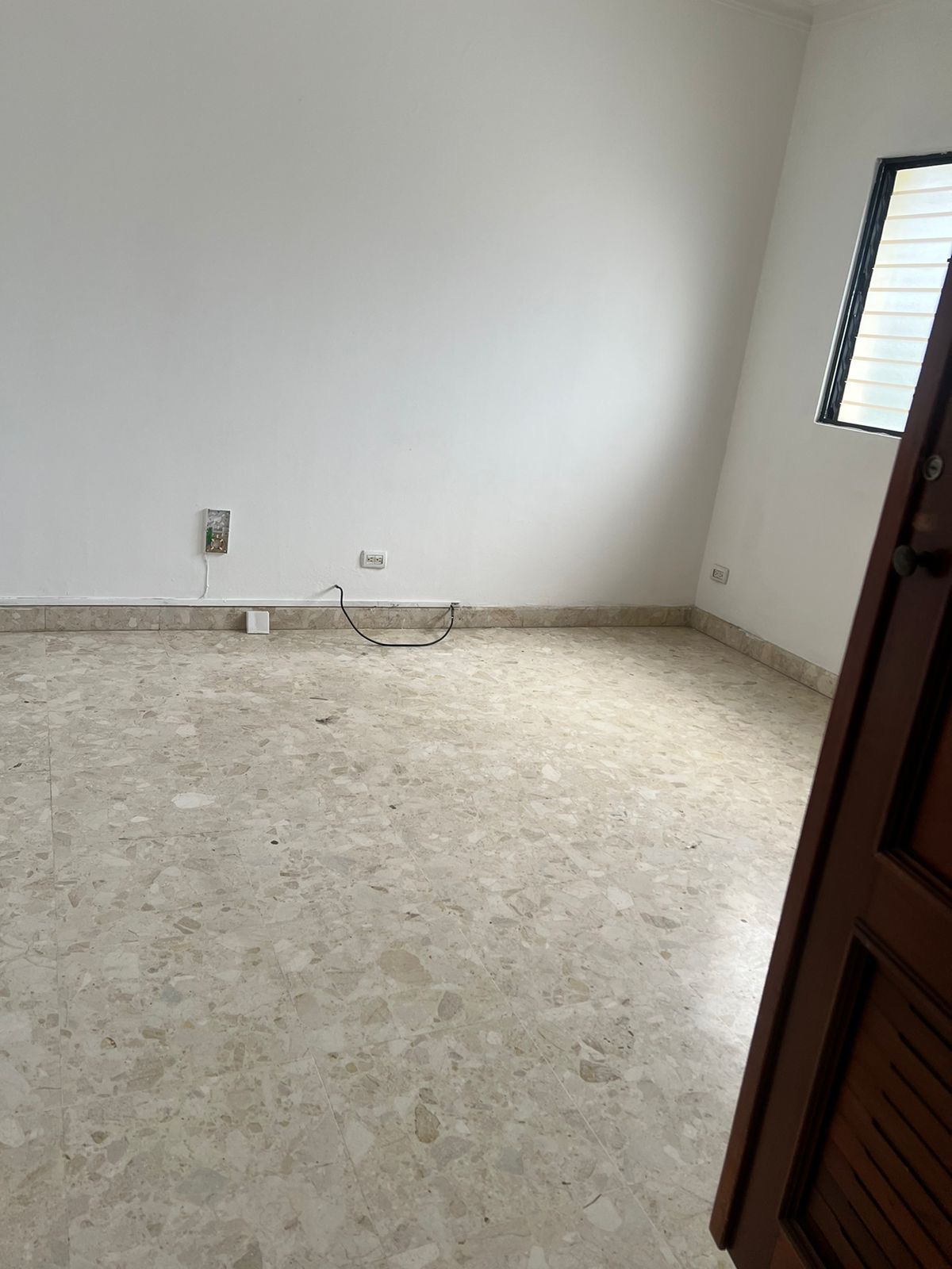 apartamentos - Vendo urbanización Fernández tercer nivel tres hab 3