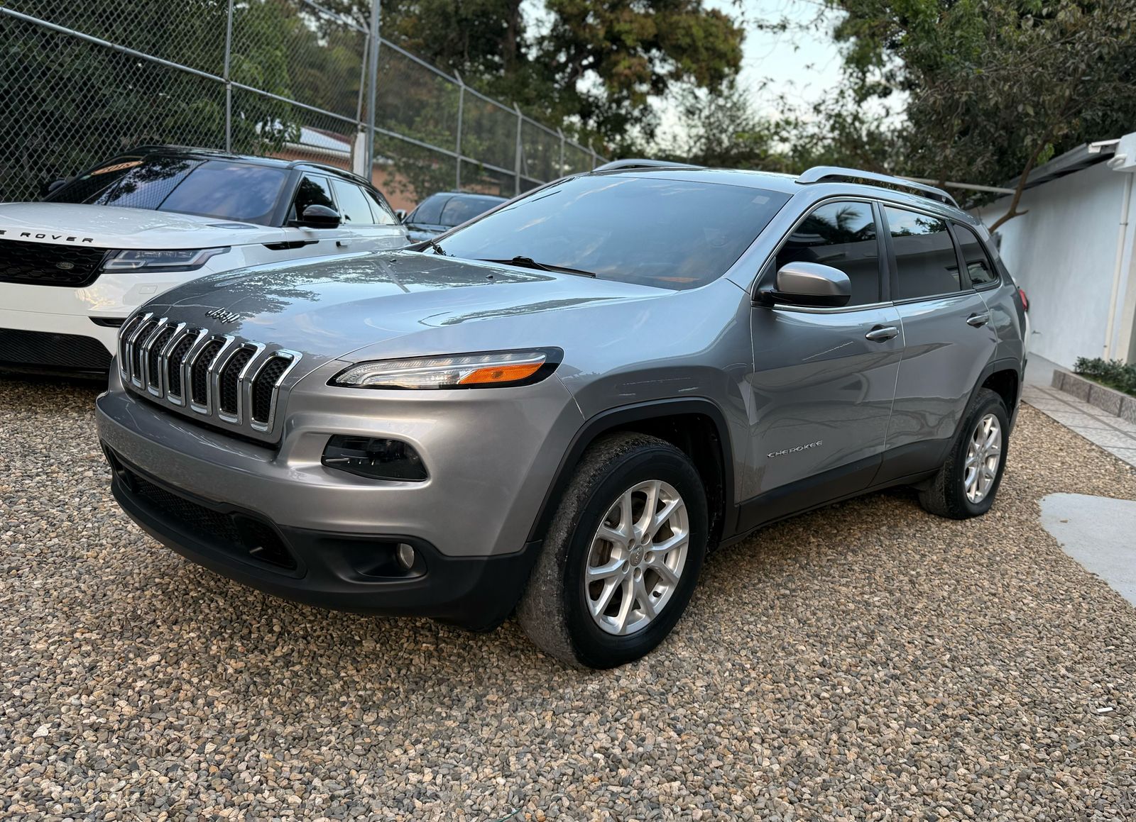 jeepetas y camionetas - jeep latitude 2017 1