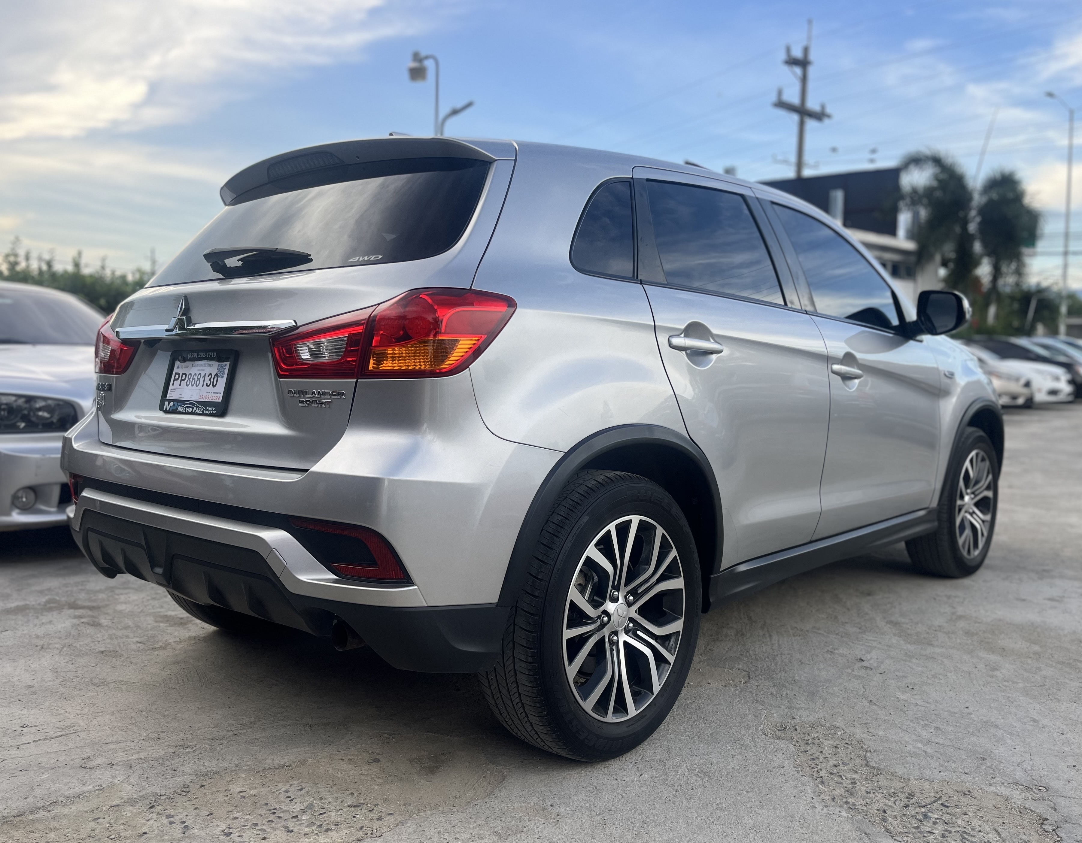 jeepetas y camionetas - Mitsubishi Outlander Sport 2018 
 3