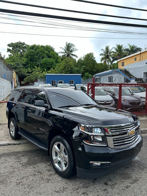 jeepetas y camionetas - Chevolet tahoe ltz 2019 5