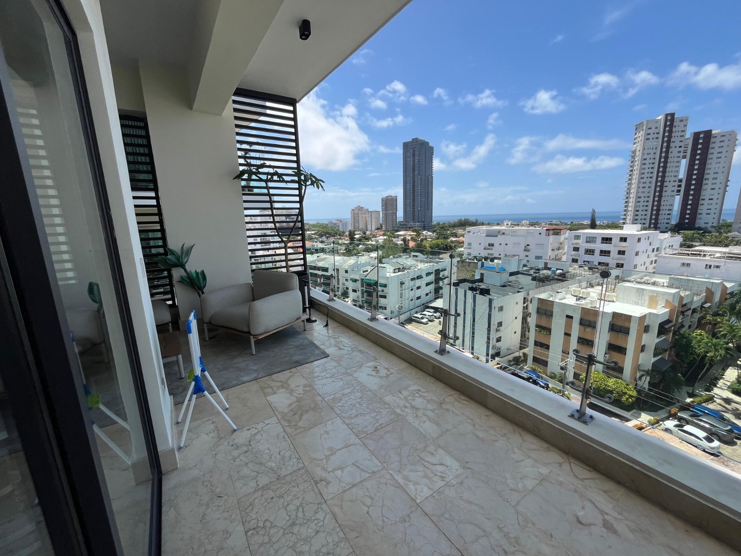 apartamentos -  Apartamento Venta en Los Cacicazgos, Santo Domingo