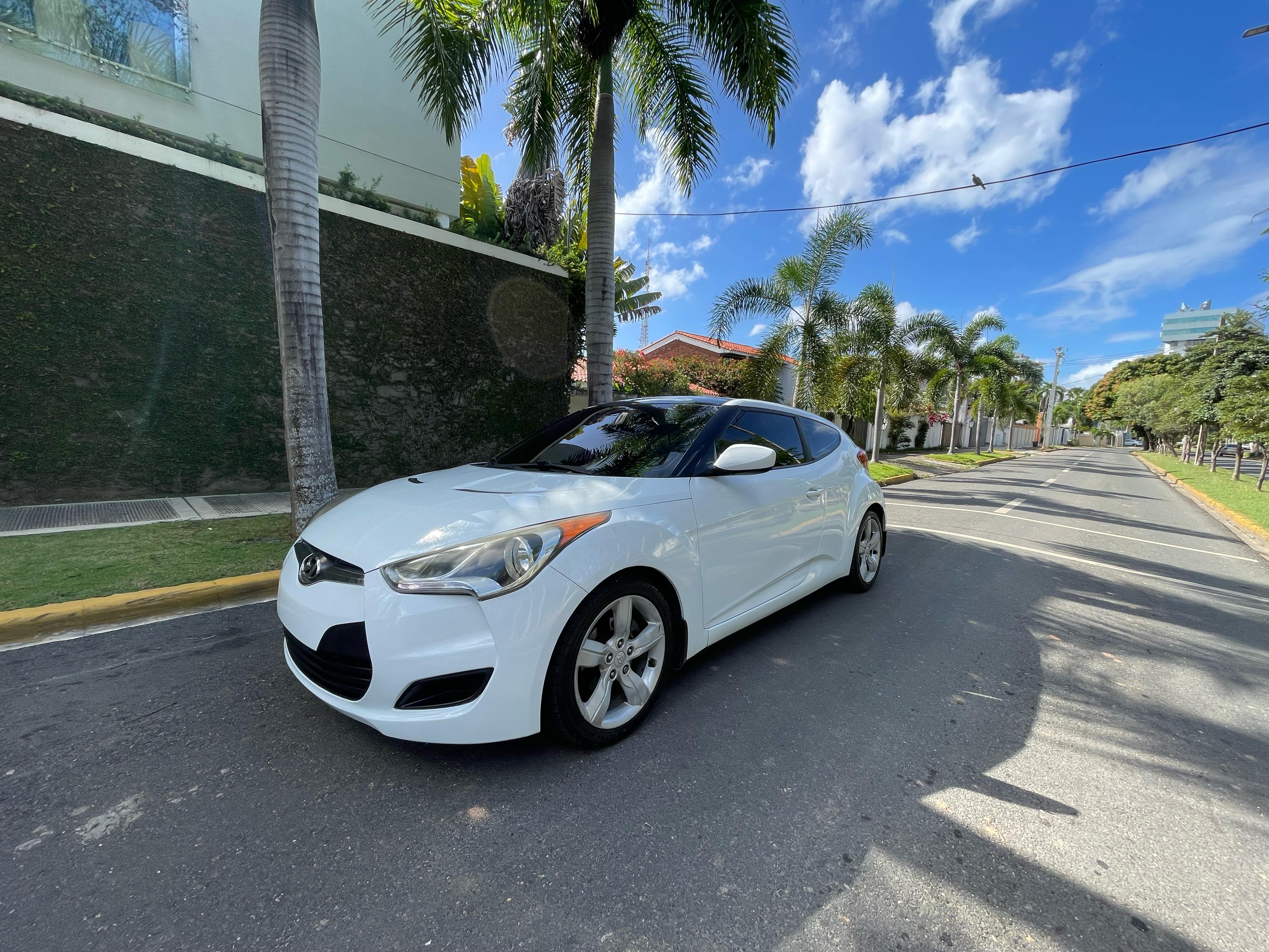 jeepetas y camionetas - hiunday veloster 2012 2