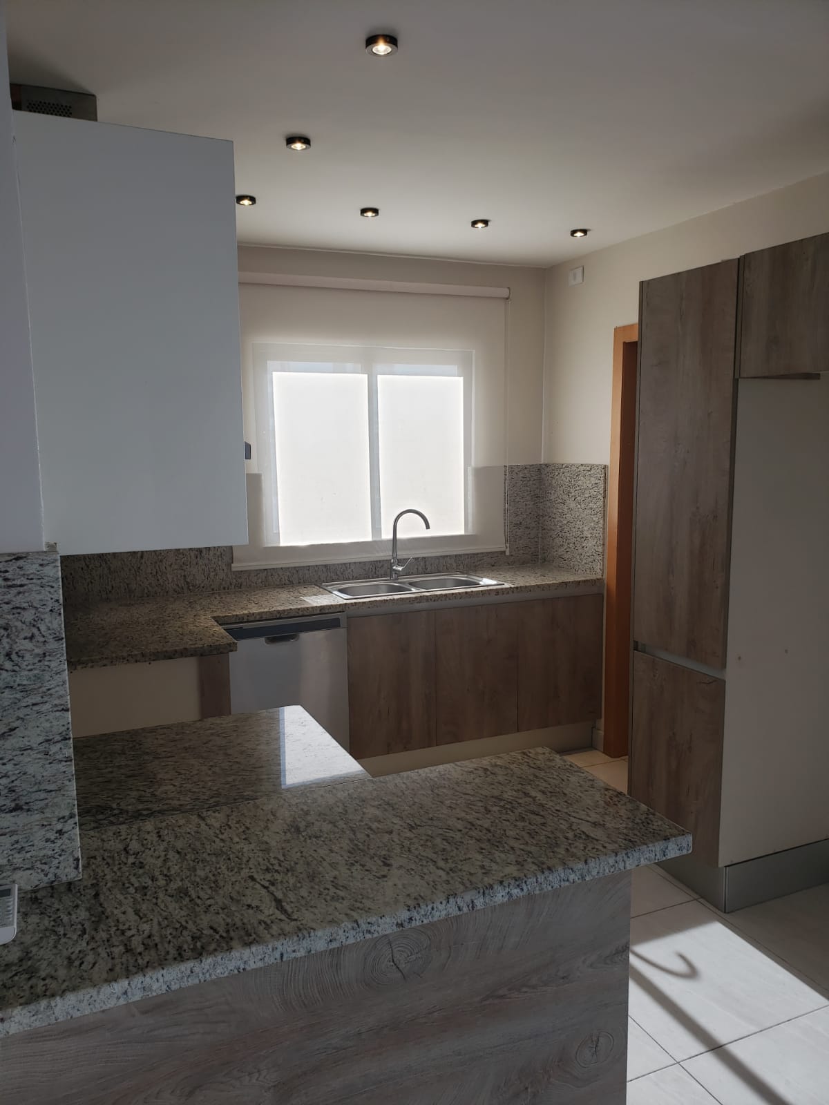 apartamentos - Apartamento en venta en Evaristo Morales  2