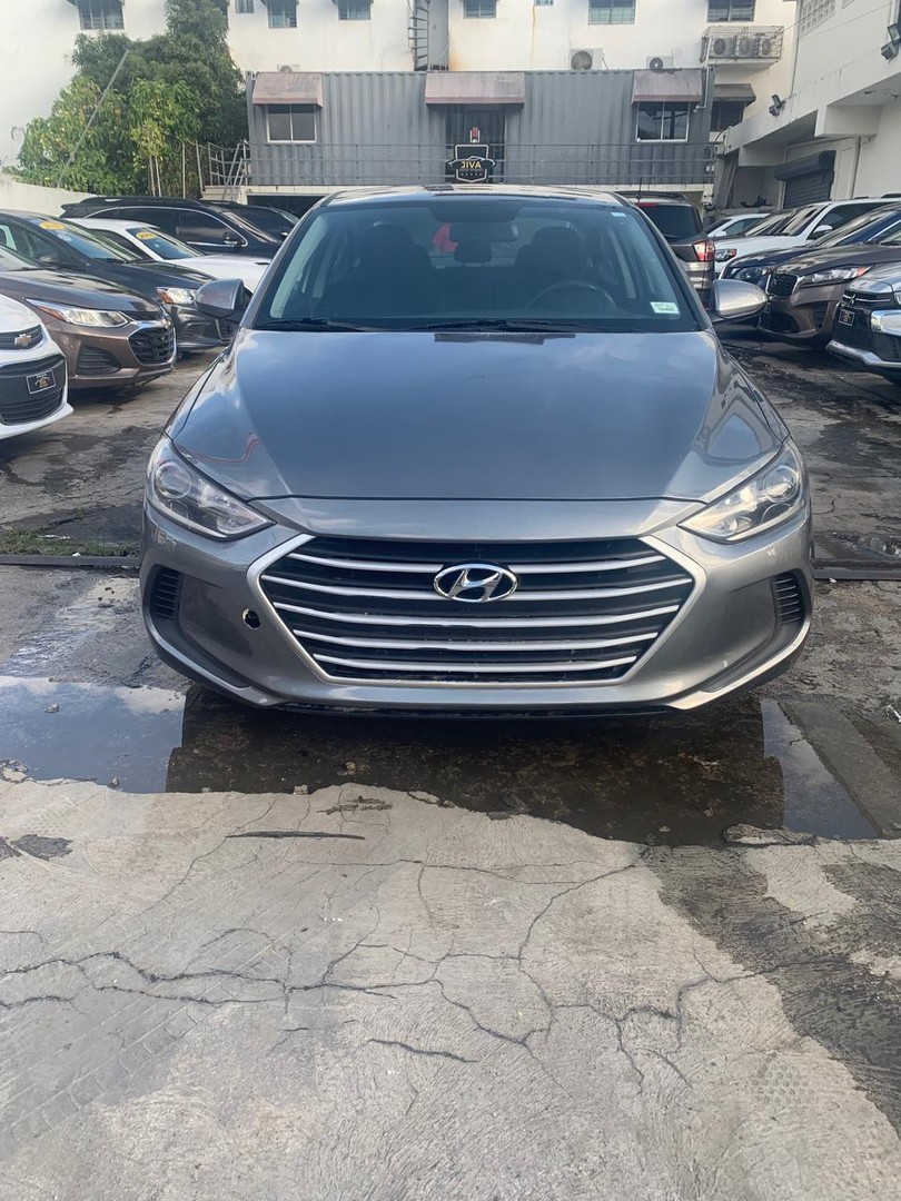 carros - Hyundai Elantra se 2018