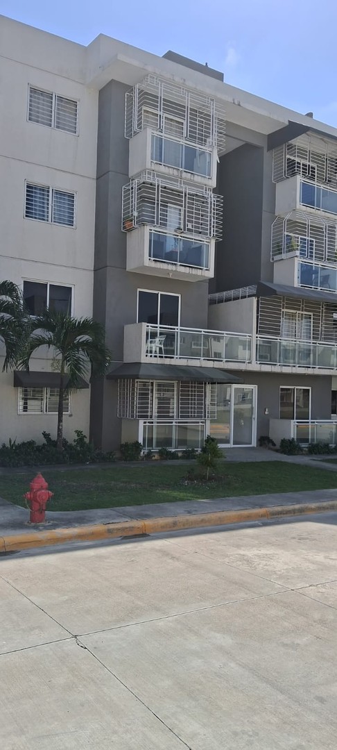 apartamentos - Te presento esta excelente oportunidad de compra en Santo Domingo Este.

 5