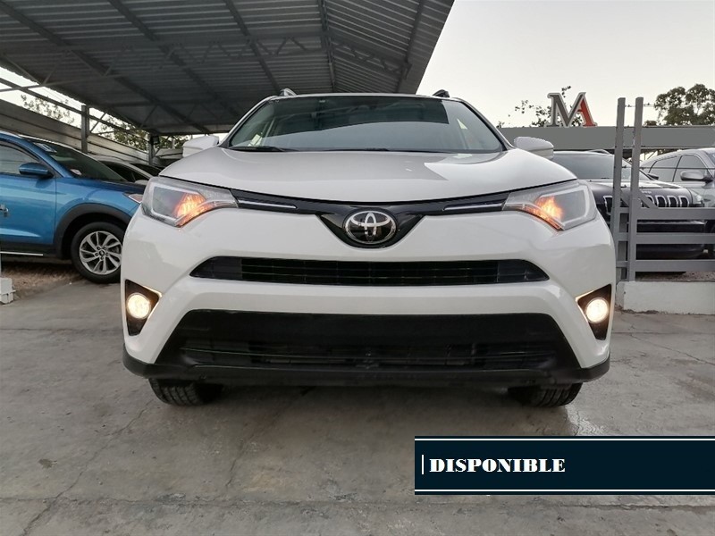 carros - Toyota RAV4 LE 2018, Blanco
