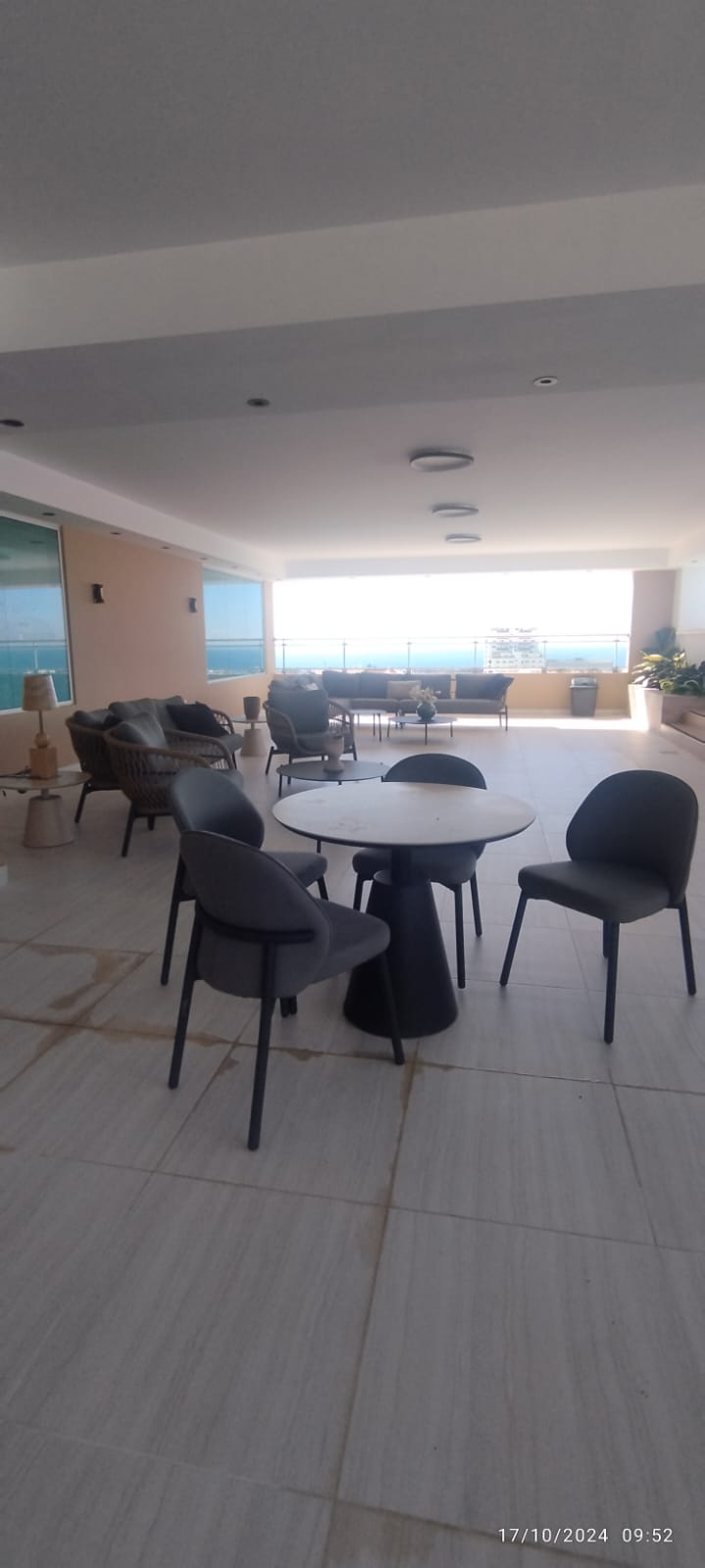 apartamentos - ¡Alquilo Apartamento de 2 Hab en Lujosa Torre! 5