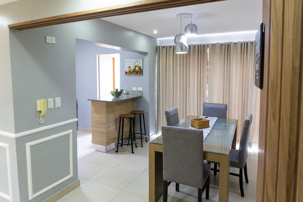 apartamentos - Vendo Apto. Con vista a la Zona Colonial, Amueblado 3