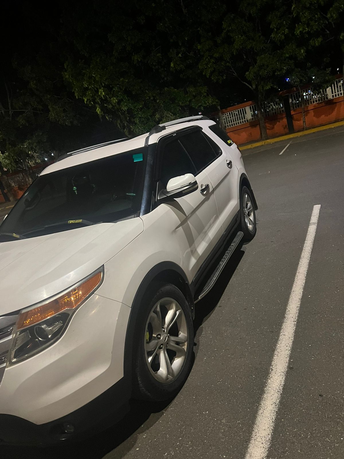 jeepetas y camionetas - FORD EXPLORER XLT LIMITED FULL, Negociable 2