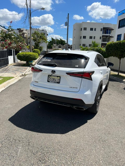 jeepetas y camionetas - Lexus nx 300 2018 8