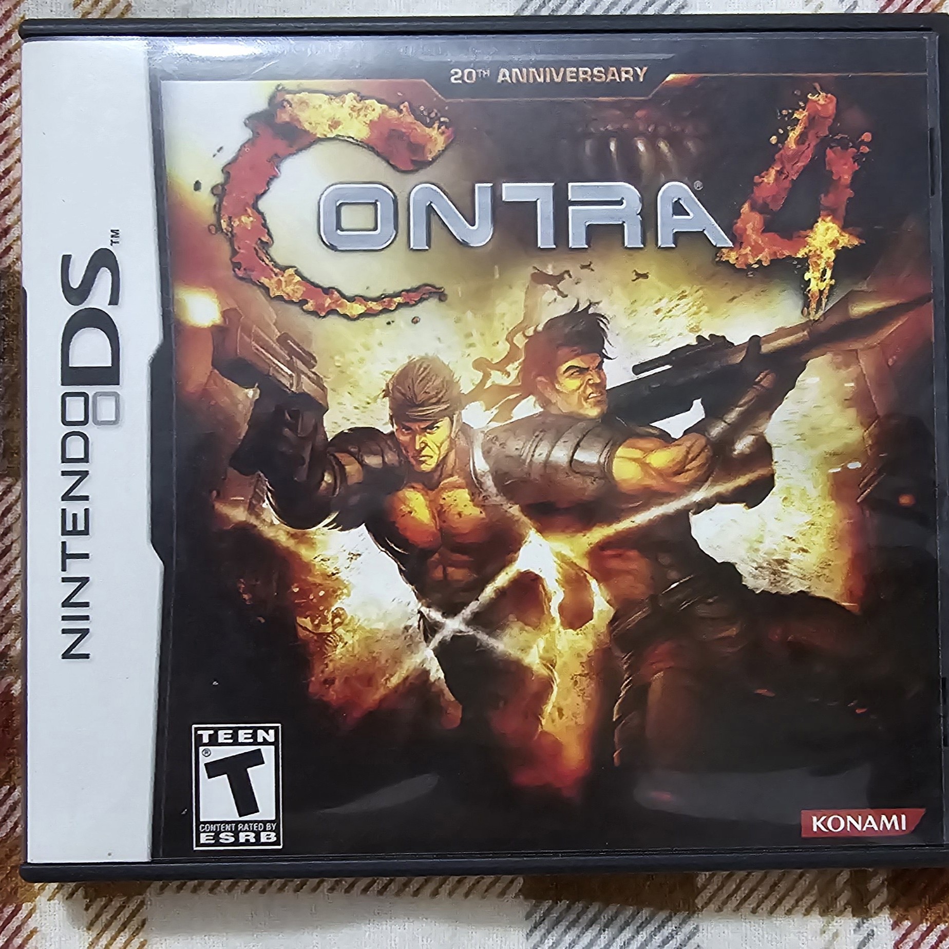 consolas y videojuegos - Contra 4 nintendo DS completo Original 0