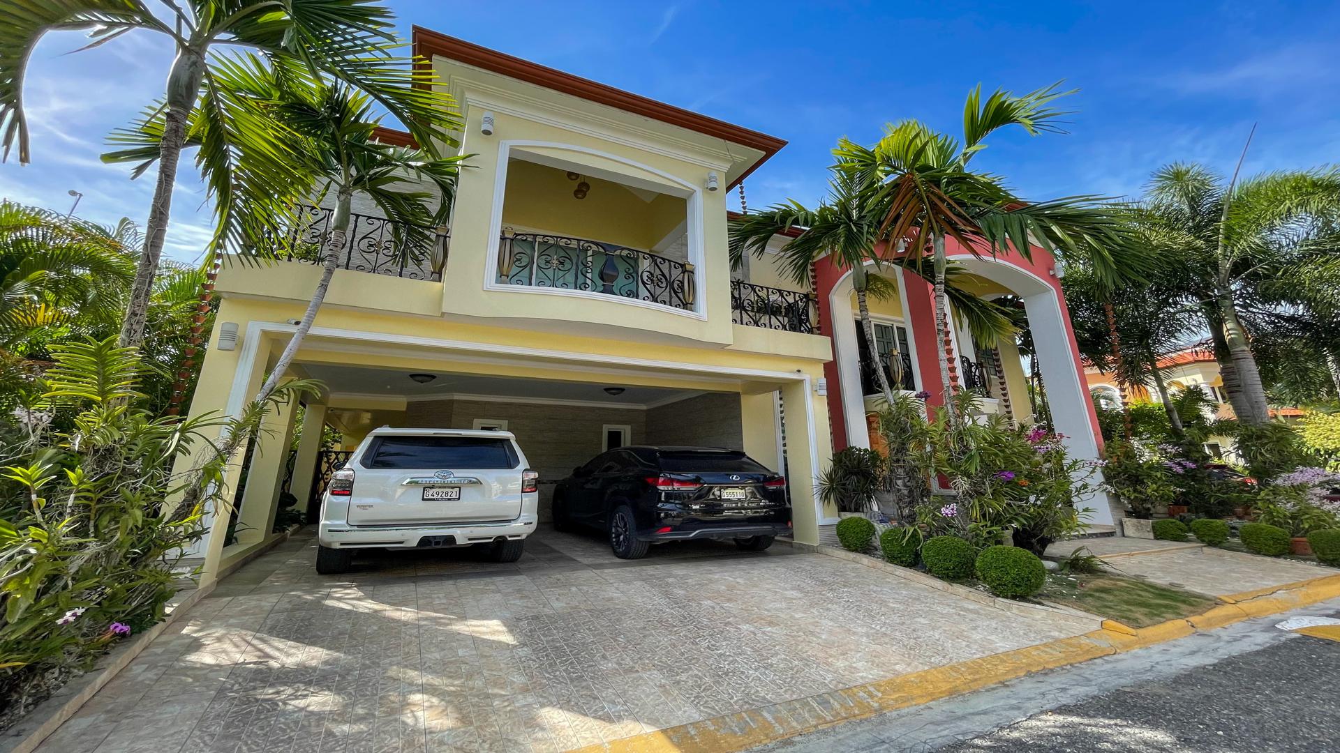 casas - Residencia de lujo en Residencial Cerrado, Autopista de San Isidro (Ébano) 0