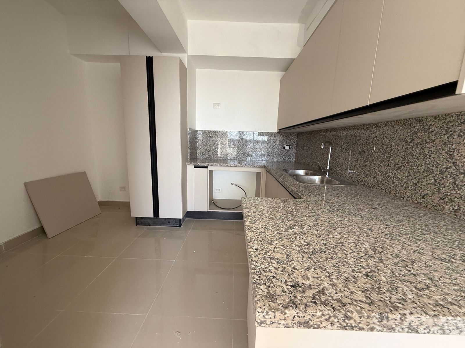 apartamentos - Vendo nuevo Independencia precio US$159,000 Aparta