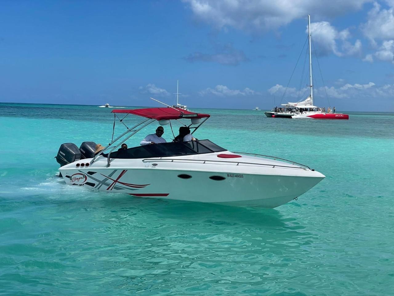 servicios profesionales - alquiler de bote en bayahibe / isla saona  9