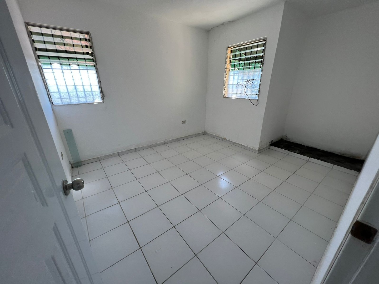 apartamentos - zona oriental 
Bello campo
Vendo apto a precio de subasta 
3.8M 
Us$ 66,800 2