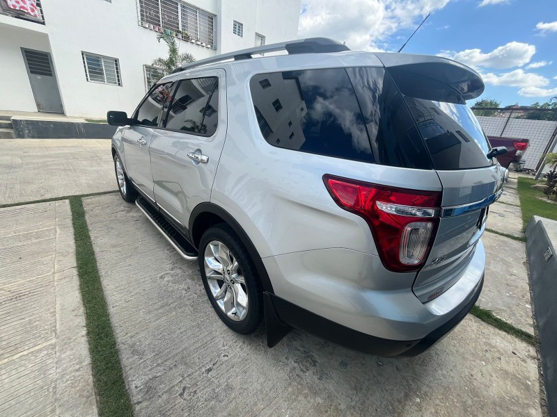 jeepetas y camionetas - Ford Explorer xlt 2013 4