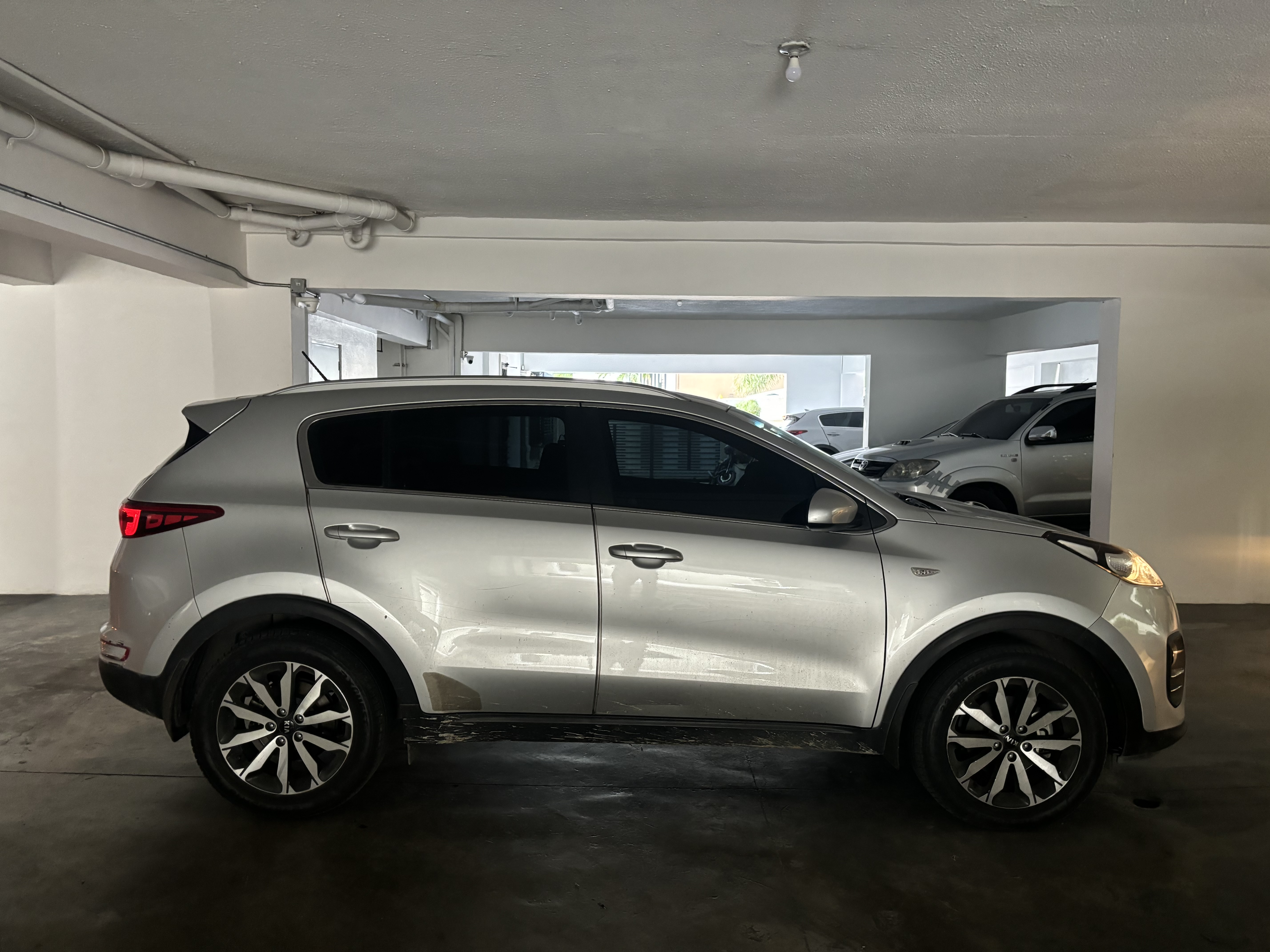 jeepetas y camionetas - Vendo Kia Sportage 2017- Unico dueño. 2