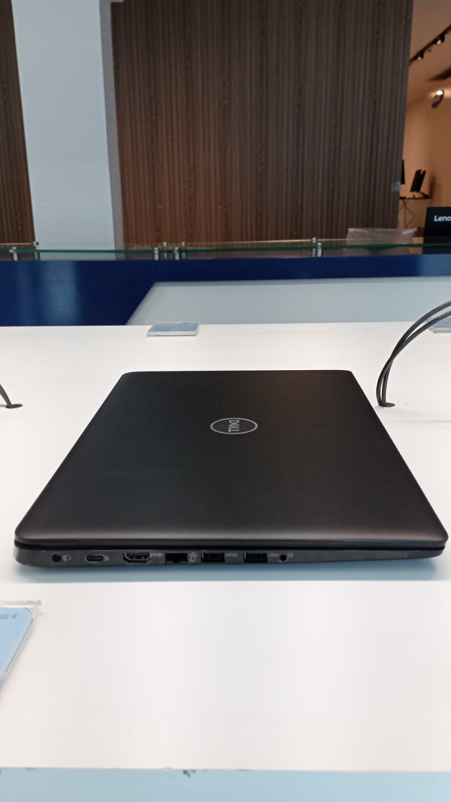 computadoras y laptops - Laptop Dell Latitude 3500 – Intel Core i5-8265U 3