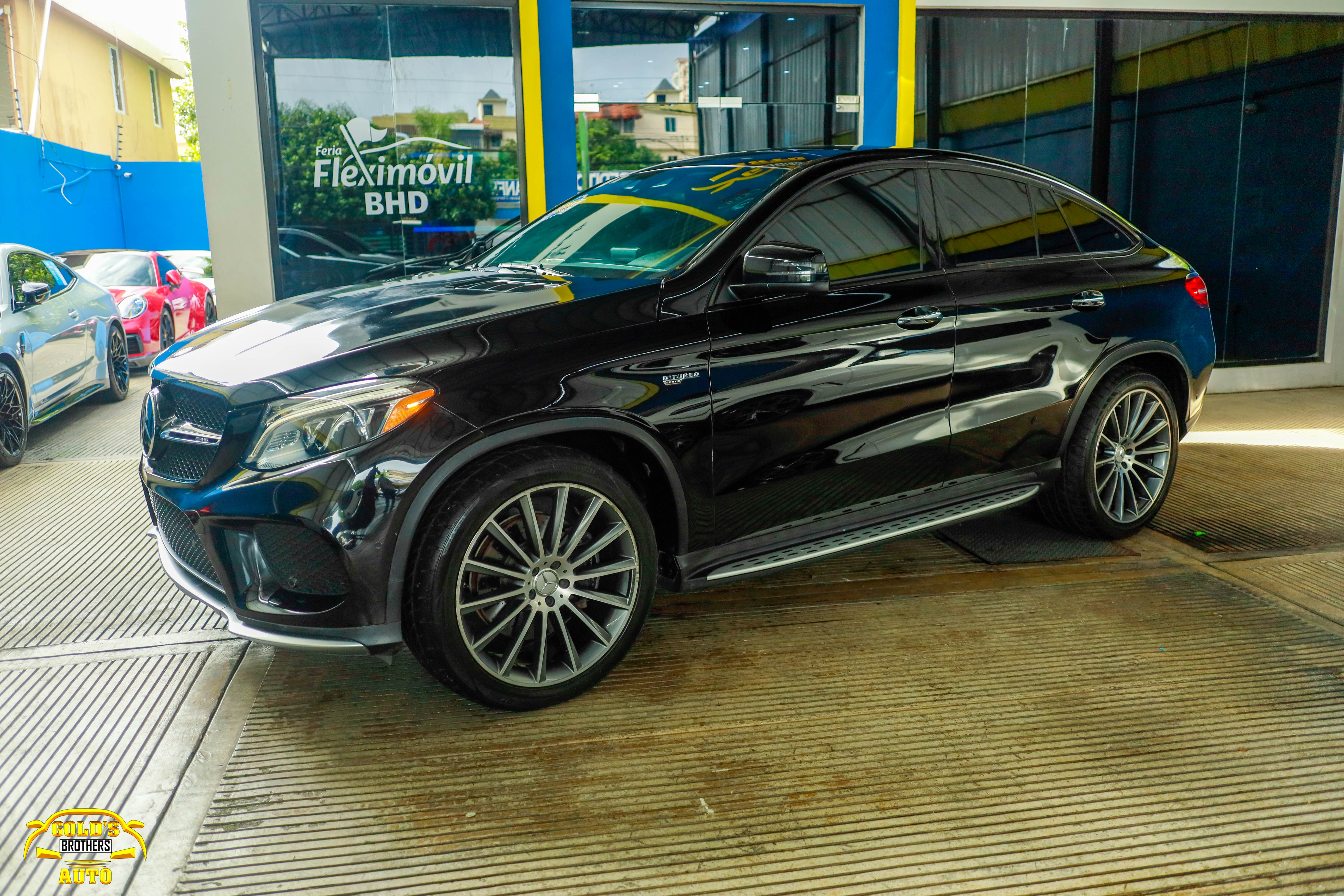 jeepetas y camionetas - Mercedes Benz GLE 43 AMG 2019 Clean Carfax 2