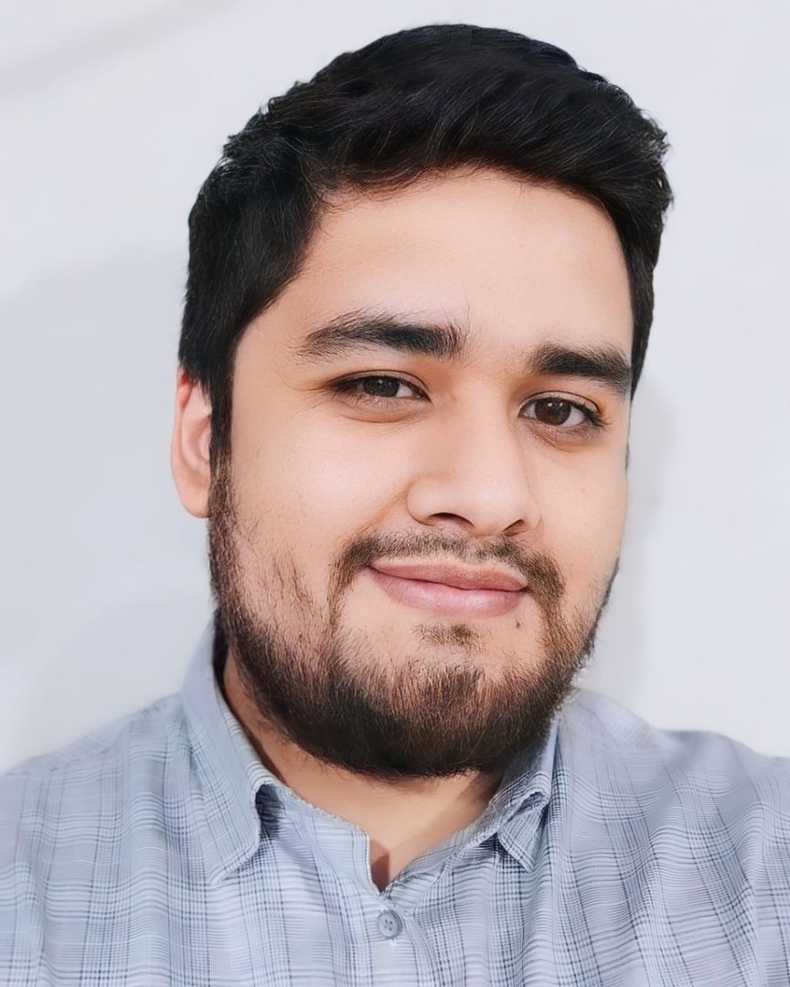 candidatos - Vendedor 5 años de experiencia y atención al cliente  0