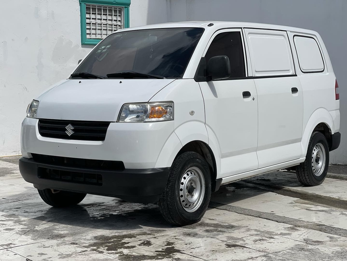 jeepetas y camionetas - SUZUKI  APV 2019 1