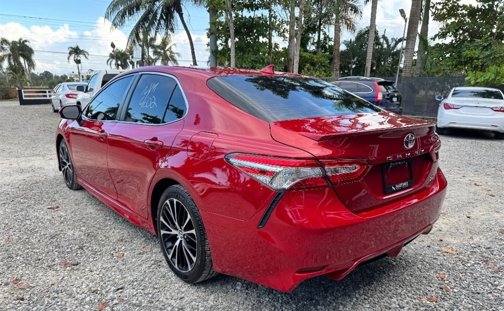 carros - 2019 Toyota Camry SE  2