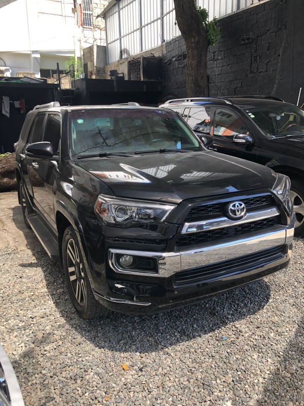 jeepetas y camionetas - Toyota 4 runner limite 2016 americana 1