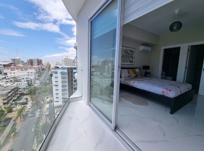 apartamentos - Alquiler de Apartamento Amueblado en Piantini 8