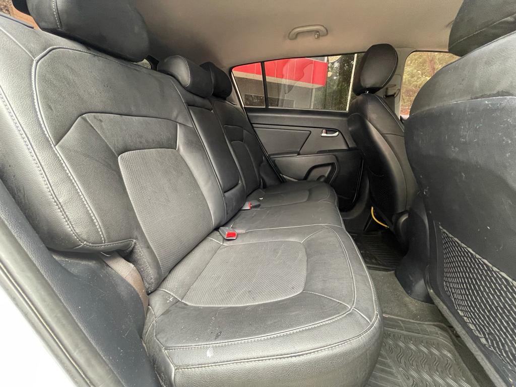 jeepetas y camionetas - KIA SPORTAGE 2012 UNICO DUEÑO CLEAN CARFAX  INTERIOR WN PIEL VERSION AMERICANA 
 2