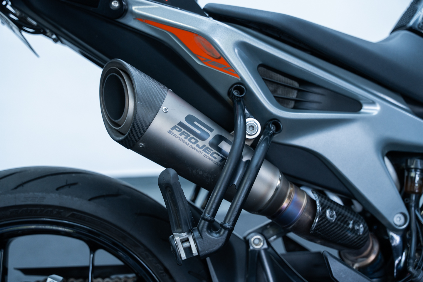 motores y pasolas - KTM 790 DUKE 2019 4