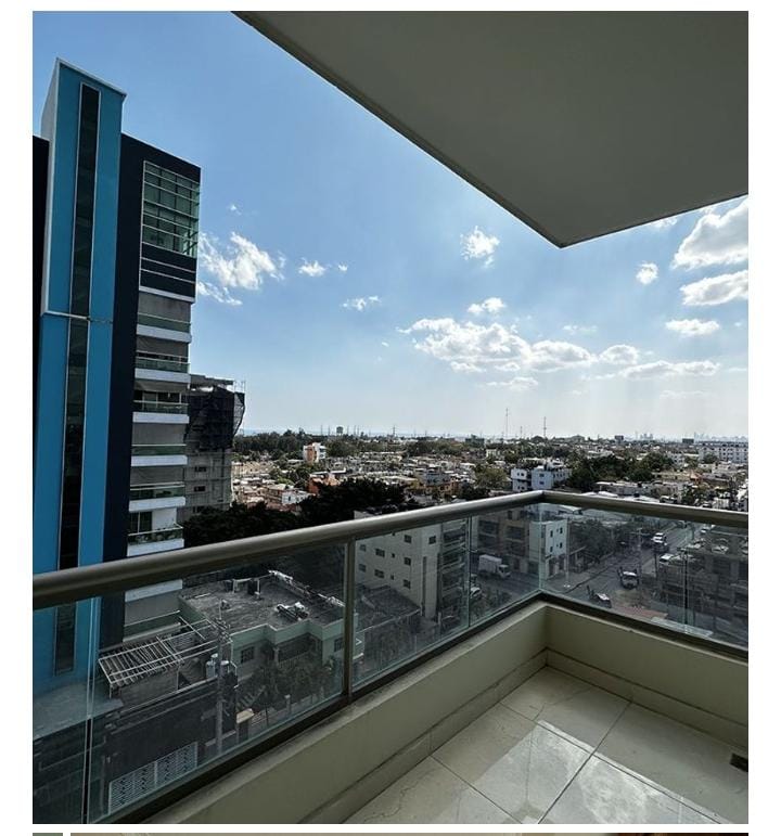 apartamentos - Excelente Apartamento en Torre Moderna de Alma Rosa 1ra 