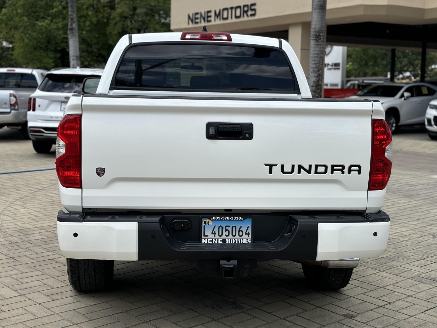 jeepetas y camionetas - Toyota Tundra Edicion 1794 4x4 año 2016. 6