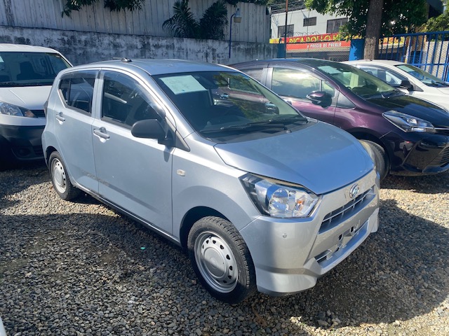 carros - Daihatsu Mira 2018 4