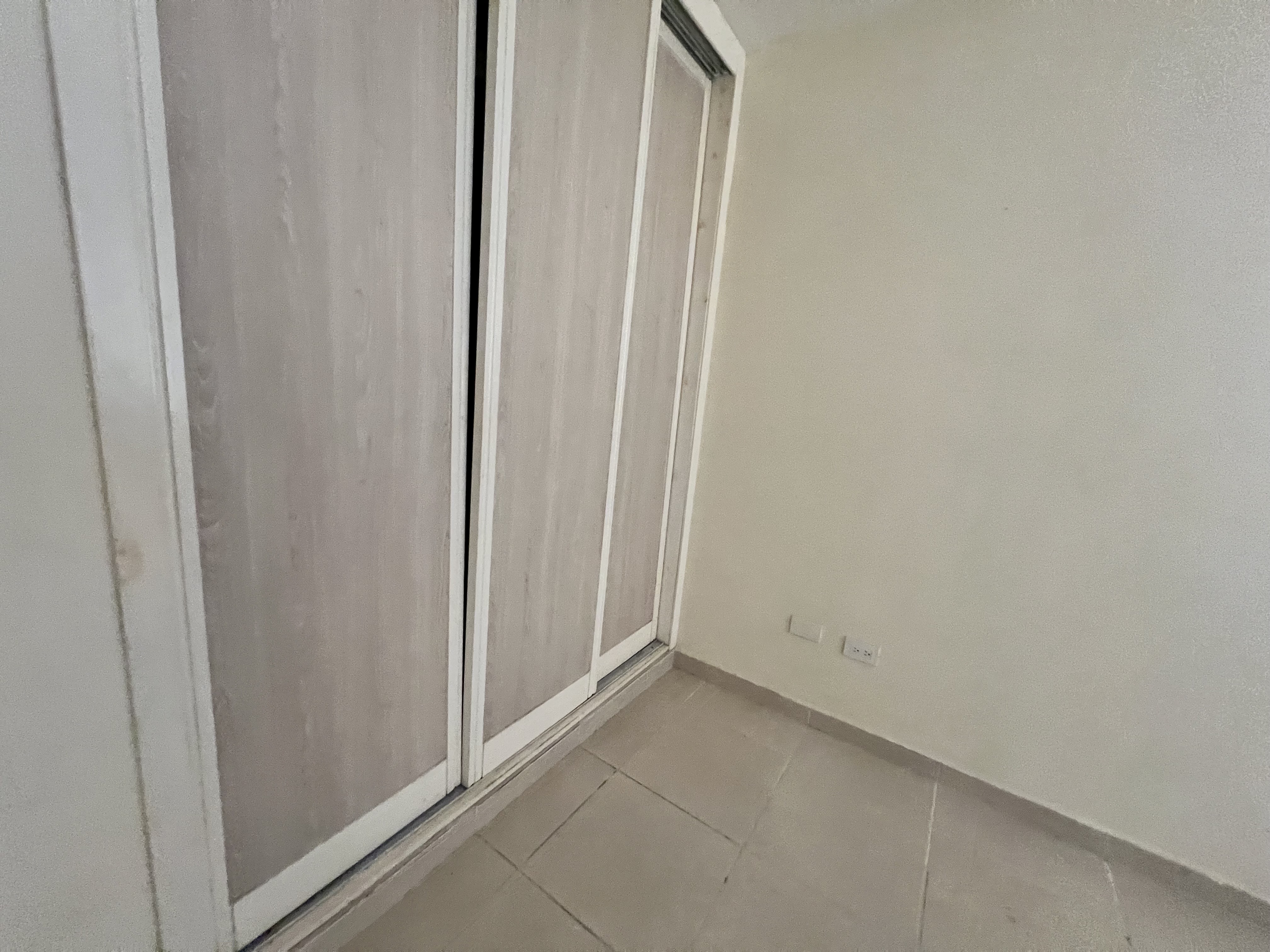 apartamentos - venta de apartamento 2do piso en la autopista de san Isidro Santo Domingo este  9