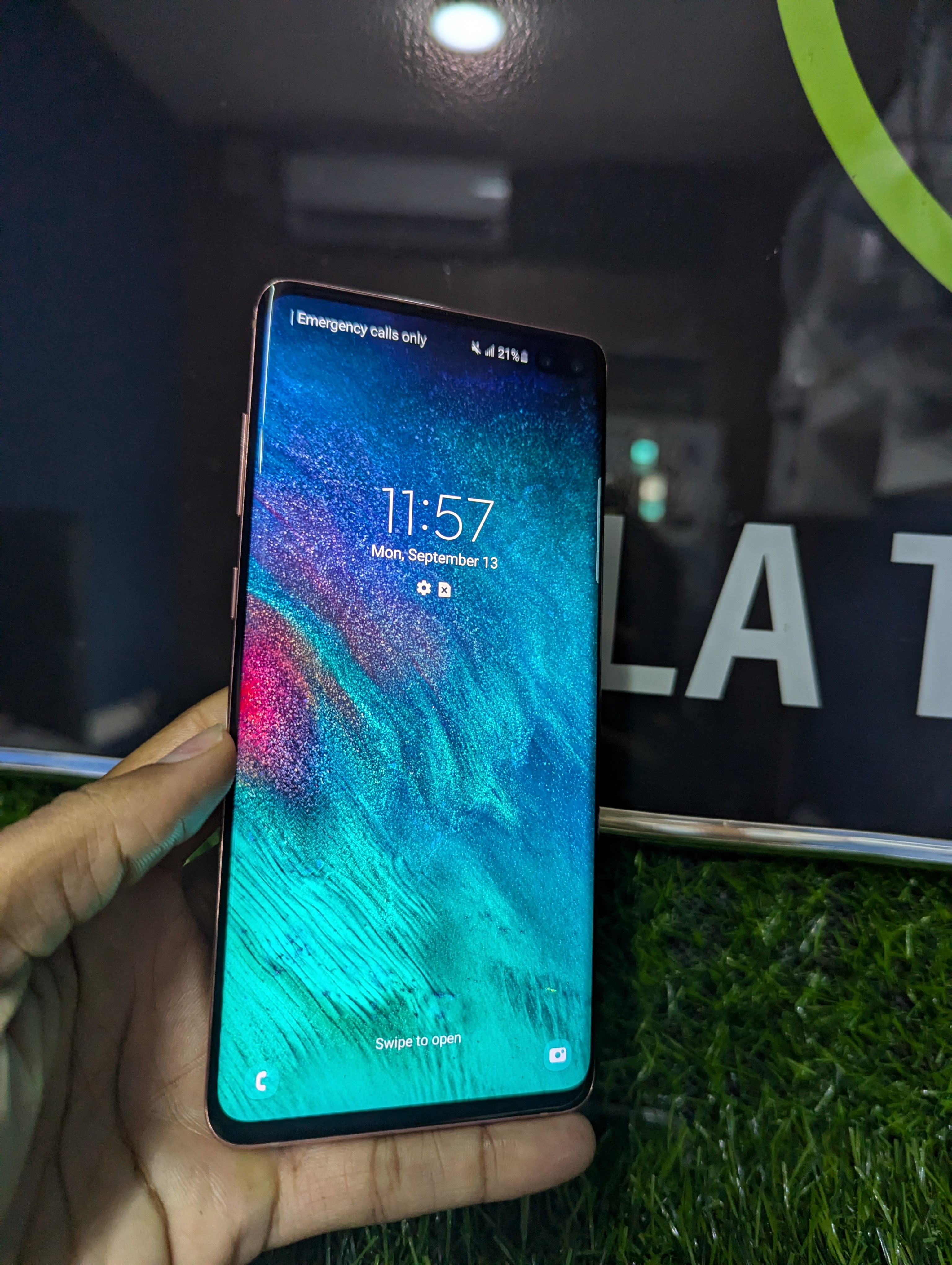 celulares y tabletas - Samsung Galaxy S10 plus 138GB  5