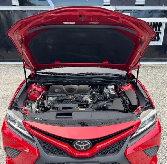 carros - 2019 Toyota Camry SE  4