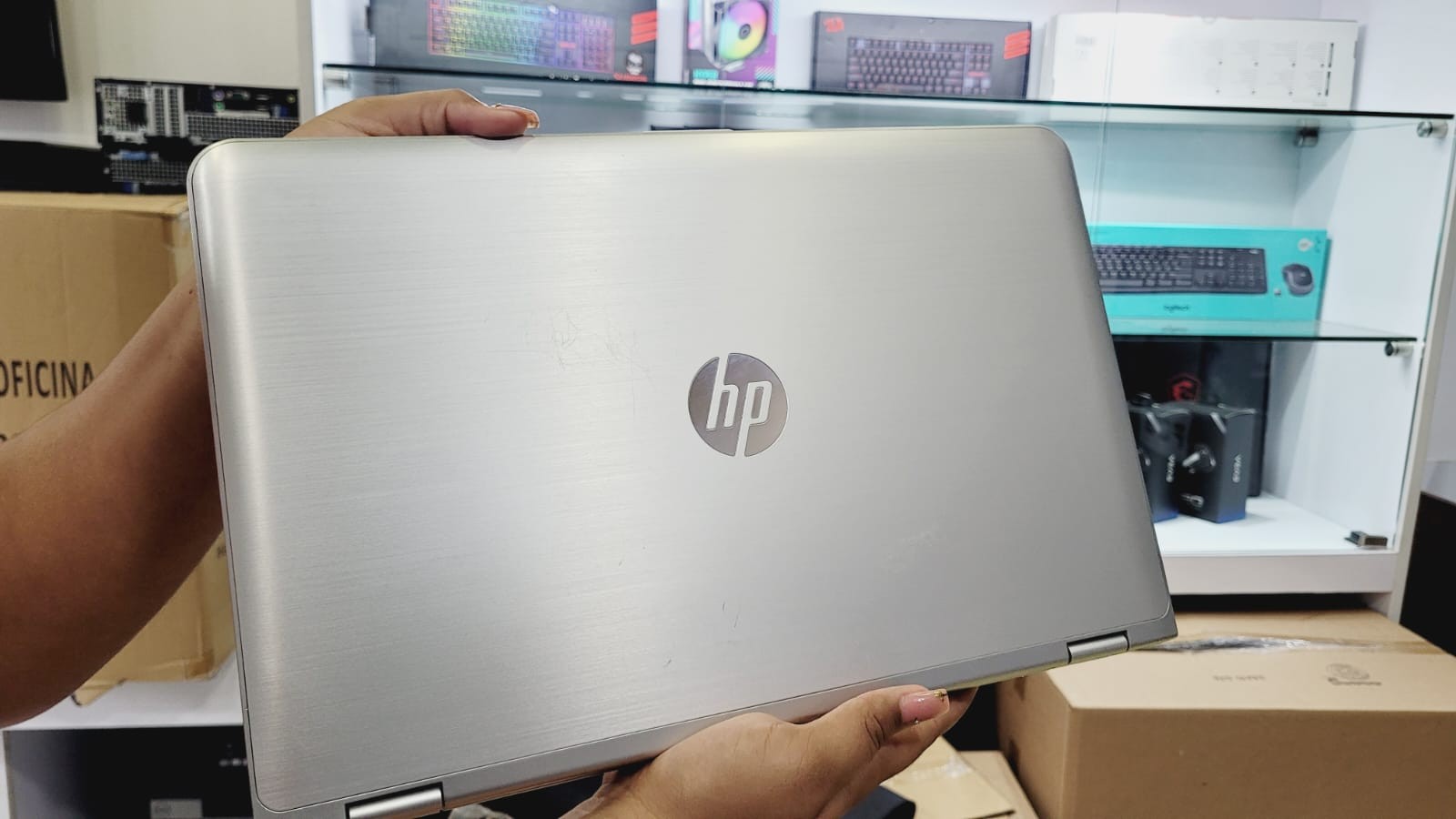 computadoras y laptops - LAPTOP HP ENVY X360 Core i7 6ta, 8GB RAM + 500GB SSD/ Touch Convertible 3