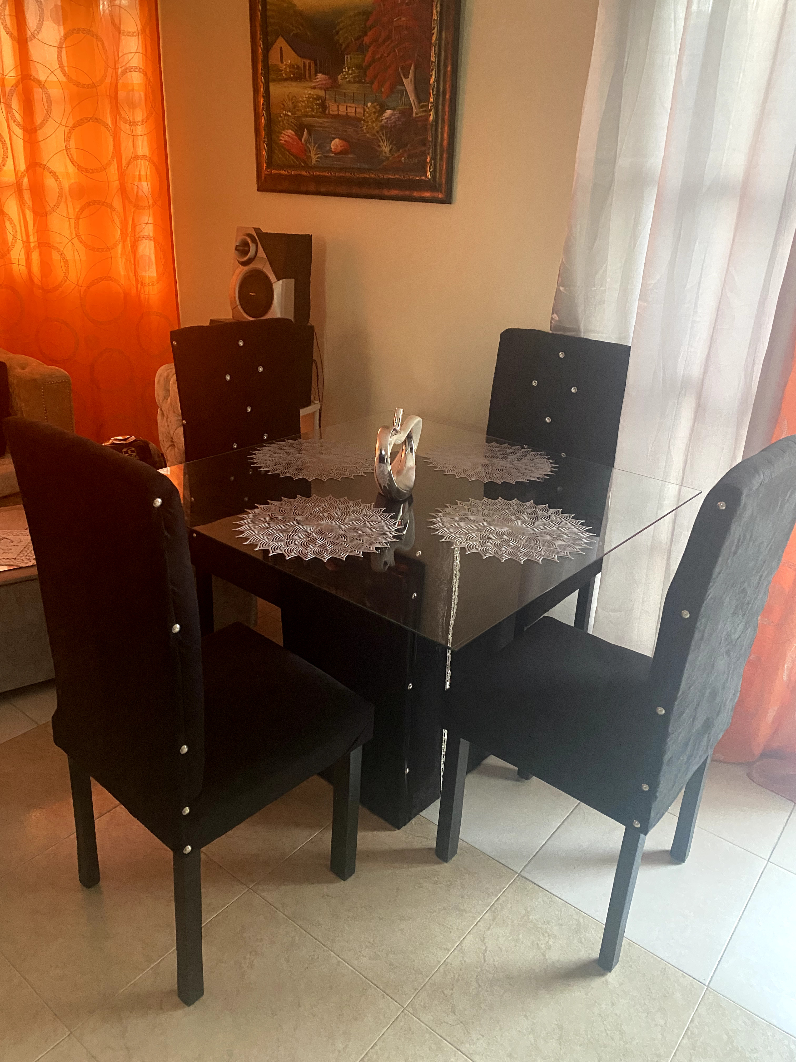 muebles y colchones - Comedor 4 Sillas tapizado 3