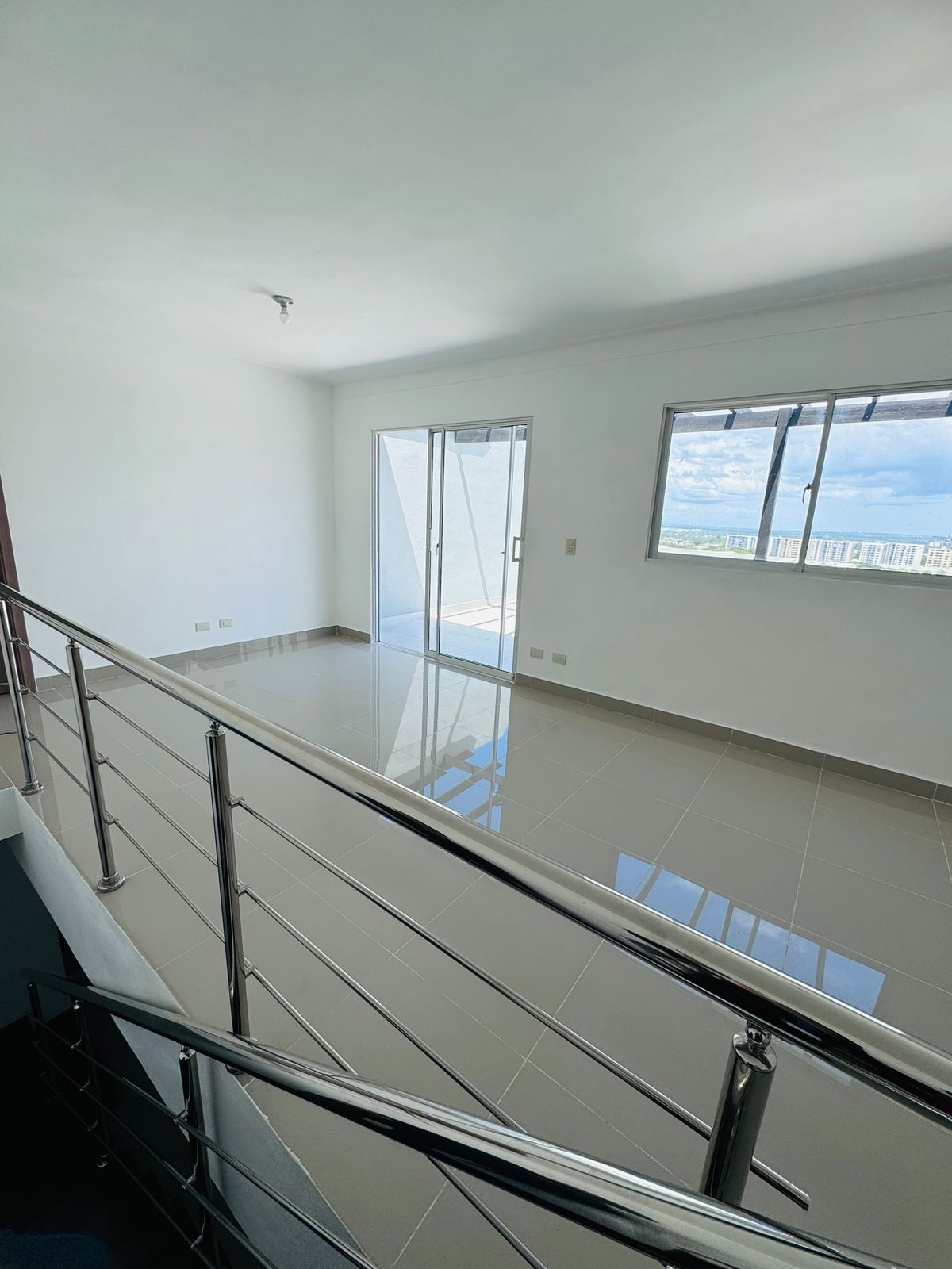 apartamentos - APARTAMENTO EN VENTA EN AV. HISPANOAMERICANA. 3