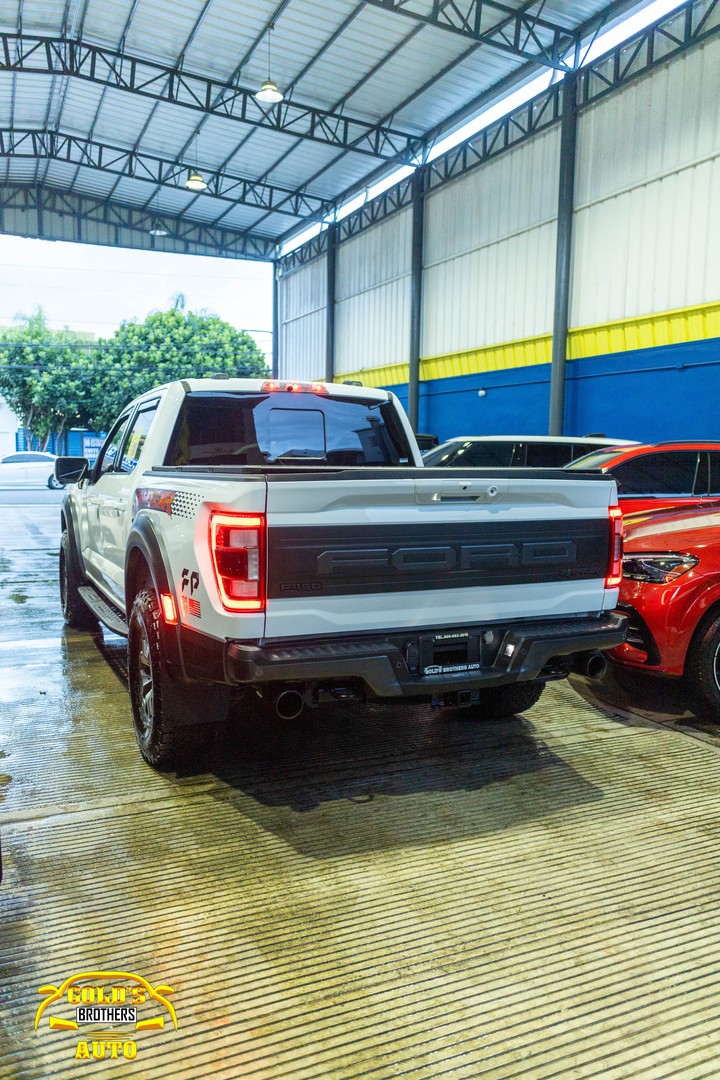 jeepetas y camionetas - Ford F150 Raptor 2023 Recien Importada Clean 3